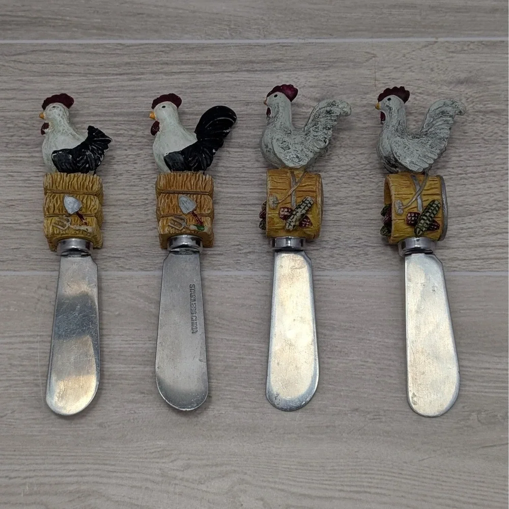 VTG Roosters Chickens Cheese Spreader Knives Farmhouse Kitchen Decor Stainless